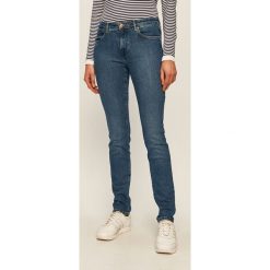 Wrangler - Jeansy Sunday Blues. Niebieskie jeansy damskie Wrangler. Za 329,90 zł.