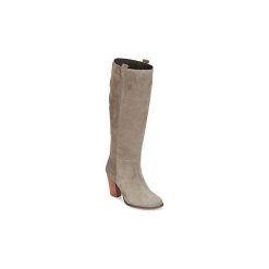 Kozaki Buffalo SUEDE. Szare kozaki damskie marki Buffalo. Za 527,20 zł.