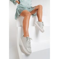 Szare Sneakersy Murmurous. Szare sneakersy damskie Renee. W wyprzedaży za 59,99 zł.