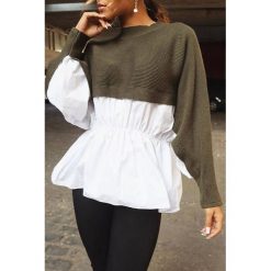 Bluzka damska TATLY KHAKI. Brązowe bluzki damskie IVET, bez wzorów, bez kołnierzyka, bez rękawów. W wyprzedaży za 69,00 zł.