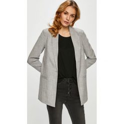 Vero Moda - Żakiet. Niebieskie żakiety damskie marki Vero Moda, z elastanu. Za 219,90 zł.