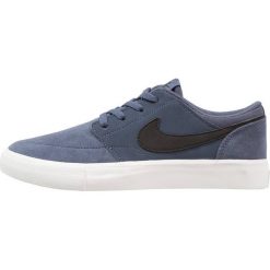 Nike SB SB PORTMORE II Tenisówki i Trampki thunder blue/black/summit white. Niebieskie trampki męskie marki Nike SB, ze skóry. Za 229,00 zł.