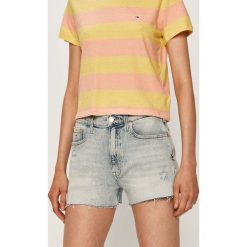 Tommy Jeans - Szorty jeansowe. Niebieskie szorty damskie Tommy Jeans, bez wzorów, z elastanu, casualowe. Za 359,90 zł.