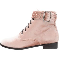 Botki damskie: Miss Selfridge DAWN Botki sznurowane pink