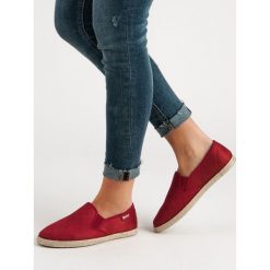 BORDOWE SLIPONY MCKEYLOR. Czerwone trampki i tenisówki damskie McKeylor, bez wzorów, bez zapięcia. Za 79,90 zł.