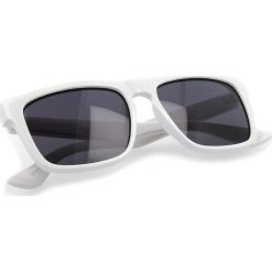 Okulary przeciwsłoneczne VANS - Squared Off VN00007EWHT White. Białe okulary przeciwsłoneczne damskie marki Vans. Za 89,00 zł.