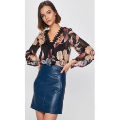 Morgan - Bluzka. Bluzki damskie Morgan, bez wzorów, z poliesteru, casualowe, bez kołnierzyka, bez rękawów. Za 339,90 zł.