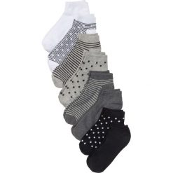 Krótkie skarpetki (8 par) bonprix w paski + w kropki. Szare skarpetki męskie marki bonprix, w paski. Za 39,92 zł.