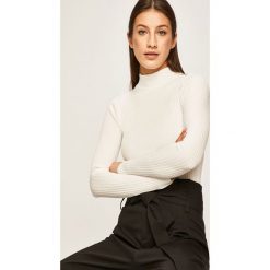 Answear - Sweter. Białe swetry damskie ANSWEAR, s, bez wzorów, z elastanu, bez rękawów. W wyprzedaży za 69,90 zł.