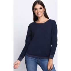Granatowy Sweter Respectful. Niebieskie bez kategorii Born2be, xl, z satyny, z okrągłym kołnierzem. Za 64,99 zł.