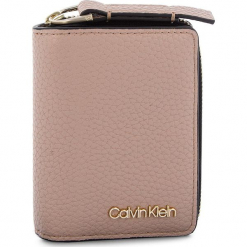 Mały Portfel Damski CALVIN KLEIN - Ck Base Small Wallet K60K604610 007. Czerwone portfele damskie Calvin Klein, ze skóry ekologicznej. Za 229,00 zł.
