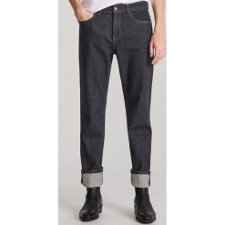 Spodnie jeansowe regular - Szary. Szare spodnie męskie Reserved, m, z jeansu. Za 129,99 zł.