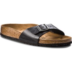 Klapki BIRKENSTOCK - Madrid Bs 0239673 Graceful Licorice. Czarne klapki damskie marki Birkenstock, bez wzorów, ze skóry ekologicznej, bez obcasa. W wyprzedaży za 189,00 zł.