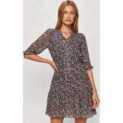 Haily's - Sukienka. Sukienki damskie Haily's, na co dzień, s, w kwiaty, z elastanu, casualowe, bez kołnierzyka, bez rękawów, mini, rozkloszowane. Za 129,90 zł.