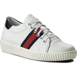 Sneakersy R.POLAŃSKI - 0923 Biały Kryształ. Białe półbuty damskie marki R.Polański, bez wzorów, ze skóry, bez obcasa, na płaskiej podeszwie, bez zapięcia. W wyprzedaży za 229,00 zł.