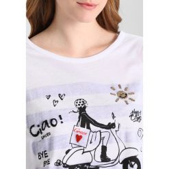 T-shirty damskie: Grace SCOOTERGIRL Tshirt z nadrukiem white