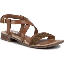 Sandały S.OLIVER - 5-28114-24 Cognac Comb 318. Pomarańczowe klapki damskie S.Oliver, bez wzorów, ze skóry, bez obcasa, na obcasie. Za 169,00 zł.
