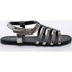 Pieces - Sandały. Szare klapki damskie marki Pieces, bez wzorów, z materiału, bez obcasa, na szpilce. W wyprzedaży za 79,90 zł.