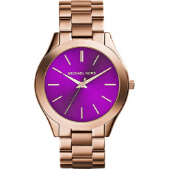 Zegarek kwarcowy "Slim Runway" w kolorze różowozłotym. Żółte, analogowe zegarki damskie Michael Kors, ze stali. W wyprzedaży za 413,95 zł.