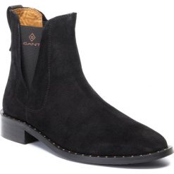 Sztyblety GANT - Hampton 19553992 Black G00. Czarne kozaki damskie GANT, ze skóry, bez obcasa, na obcasie, bez zapięcia. W wyprzedaży za 329,00 zł.