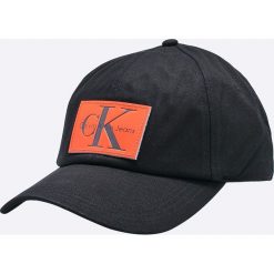 Czapki damskie: Calvin Klein Jeans – Czapka