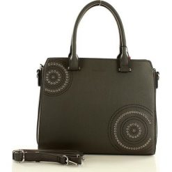 MONNARI Designerska torebka kuferek szary. Szare kuferki damskie Monnari, w paski, ze skóry ekologicznej, na ramię. Za 169,00 zł.