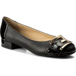 Półbuty GEOX - D Wistrey E D824GE 08502 C9999 Black. Czarne półbuty damskie Geox, bez wzorów, ze skóry ekologicznej, eleganckie, bez obcasa, na obcasie, na klamry. W wyprzedaży za 299,00 zł.