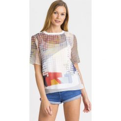 BLUZKA Emporio Armani. Białe bluzki damskie Emporio Armani, bez wzorów, z tkaniny, z okrągłym kołnierzem, bez rękawów. Za 440,00 zł.