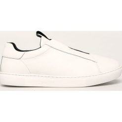 Emporio Armani - Buty. Czarne sneakersy męskie Emporio Armani, ze skóry, bez zapięcia. Za 799,90 zł.