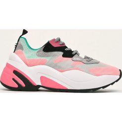 Steve Madden - Buty Charged. Białe buty sportowe damskie Steve Madden, bez wzorów, z gumy, sportowe. W wyprzedaży za 319,90 zł.