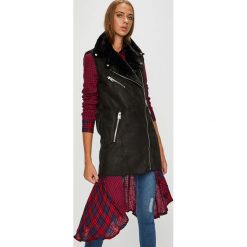 Vero Moda - Bezrękawnik August. Czarne kurtki damskie s, z poliesteru. W wyprzedaży za 199,90 zł.