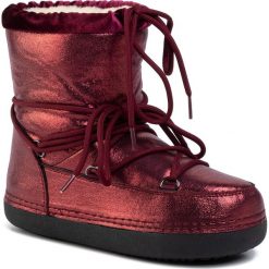 Buty DEEZEE - WS19002-02 Red. Czerwone kozaki damskie DeeZee, na zimę, ze skóry ekologicznej, bez zapięcia. Za 149,99 zł.