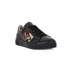 Buty At Go GO VITELLO NERO. Czarne trampki i tenisówki damskie At Go, bez wzorów, bez zapięcia. Za 335,72 zł.