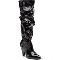 Kozaki KAZAR - Vilda 34025-L9-00 Black. Czarne kozaki damskie Kazar, ze skóry, na wysokim obcasie, na zamek. W wyprzedaży za 529,00 zł.