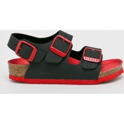 Birkenstock - Sandały Milano. Czarne sandały chłopięce Birkenstock, z materiału, na klamry. W wyprzedaży za 149,90 zł.