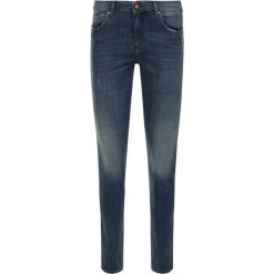 Jeansy Skinny Fit Armani Exchange 3HYJ01 Y2NPZ 1500. Niebieskie jeansy damskie Armani Exchange. W wyprzedaży za 339,00 zł.