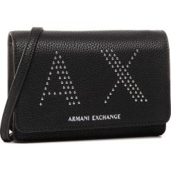 Saszetka nerka ARMANI EXCHANGE - 942576 CC284 00020 Nero. Czarne nerki damskie Armani Exchange, bez wzorów, ze skóry ekologicznej, bez dodatków. Za 519,00 zł.