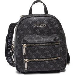 Plecak GUESS - Caley (SQ) HWSQ76 74320 COA. Szare plecaki damskie Guess, z aplikacjami, ze skóry ekologicznej. W wyprzedaży za 359,00 zł.
