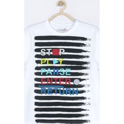 Coccodrillo - T-shirt dziecięcy 92-146 cm. Białe t-shirty chłopięce COCCODRILLO, z nadrukiem, z dzianiny, bez rękawów. W wyprzedaży za 27,90 zł.