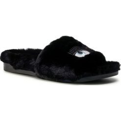 Klapki CHIARA FERRAGNI - CF2741-001 Black. Czarne klapki damskie Chiara Ferragni, bez wzorów, ze skóry, bez obcasa. Za 729,00 zł.