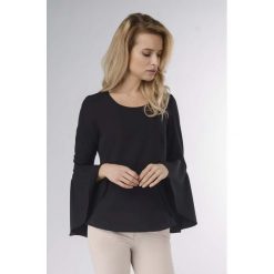 Czarna Wizytowa Bluzka z Hiszpańskim Rękawem. Czarne bluzki damskie Molly.pl, s, bez wzorów, z jeansu, eleganckie, z okrągłym kołnierzem, z długim rękawem. Za 128,90 zł.