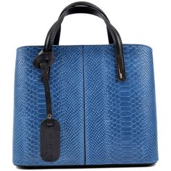 Skórzana torebka w kolorze niebieskim - (S)31 x (W)25,5 x (G)14 cm. Niebieskie torebki klasyczne damskie marki Wiosenny MUST HAVE, w paski, ze skóry, na ramię, bez dodatków. W wyprzedaży za 269,95 zł.