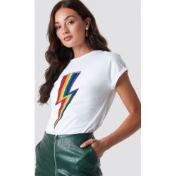 Rut&Circle T-shirt Rainbow Flash - White. Zielone t-shirty damskie marki Rut&Circle, z dzianiny, z okrągłym kołnierzem. Za 104,95 zł.