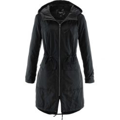 Płaszcz outdoorowy z kapturem, lekko ocieplany bonprix czarny. Czarne kurtki damskie bonprix, bez wzorów. Za 149,99 zł.
