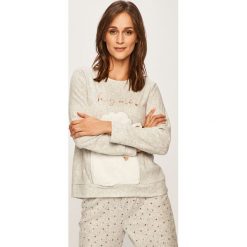 Esotiq - Bluza piżamowa Niffle. Szare piżamy damskie Esotiq, s, bez wzorów, z poliesteru, bez rękawów. W wyprzedaży za 69,90 zł.