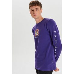Koszulka z długimi rękawami Dragon Ball - Fioletowy. Fioletowe koszulki męskie Cropp, s, bez wzorów, bez kołnierzyka, z długim rękawem, długie. W wyprzedaży za 29,99 zł.