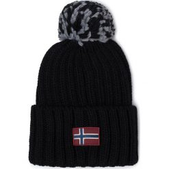 Czapka NAPAPIJRI - Semiiury Wom N0YKCM041 Black 041. Czarne czapki damskie Napapijri, na zimę, bez wzorów, z wiskozy. W wyprzedaży za 129,00 zł.