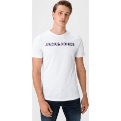Jack & Jones Logo Koszulka Biały. Białe podkoszulki męskie Jack & Jones, s, z nadrukiem, z bawełny, z krótkim rękawem. Za 57,95 zł.