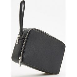 Kosmetyczka - Czarny. Czarne kosmetyczki męskie marki Reserved. Za 79,99 zł.