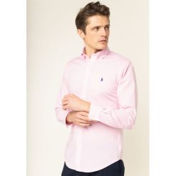 Koszula Polo Ralph Lauren 710737080. Różowe koszule męskie Polo Ralph Lauren, s, bez wzorów, z bawełny, casualowe, polo, bez rękawów. W wyprzedaży za 339,00 zł.
